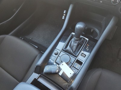2021 Mazda 3 - Thumbnail