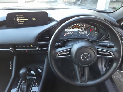 2021 Mazda 3 - Thumbnail