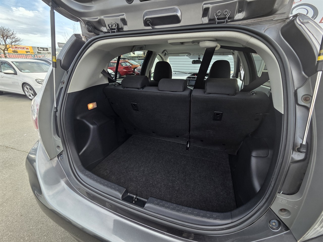 2012 Toyota Aqua
