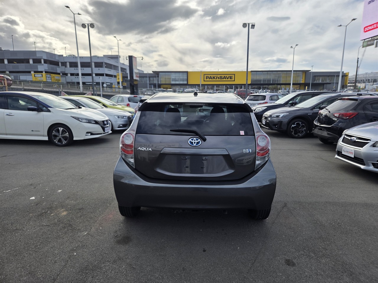 2012 Toyota Aqua