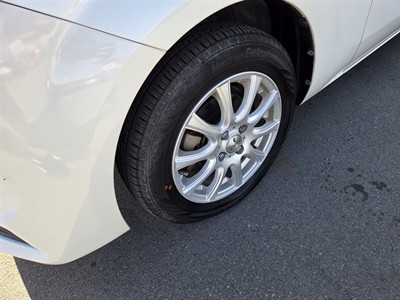 2014 Toyota Spade - Thumbnail