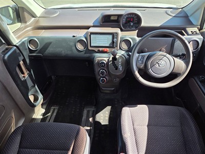 2014 Toyota Spade - Thumbnail