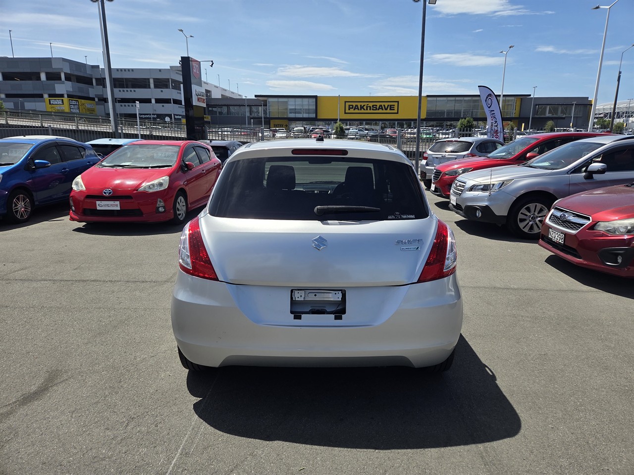 2016 Suzuki SWIFT