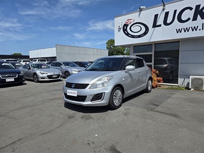 2016 Suzuki SWIFT - Thumbnail