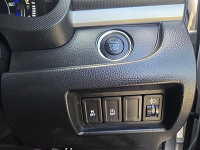 2016 Suzuki SWIFT - Thumbnail