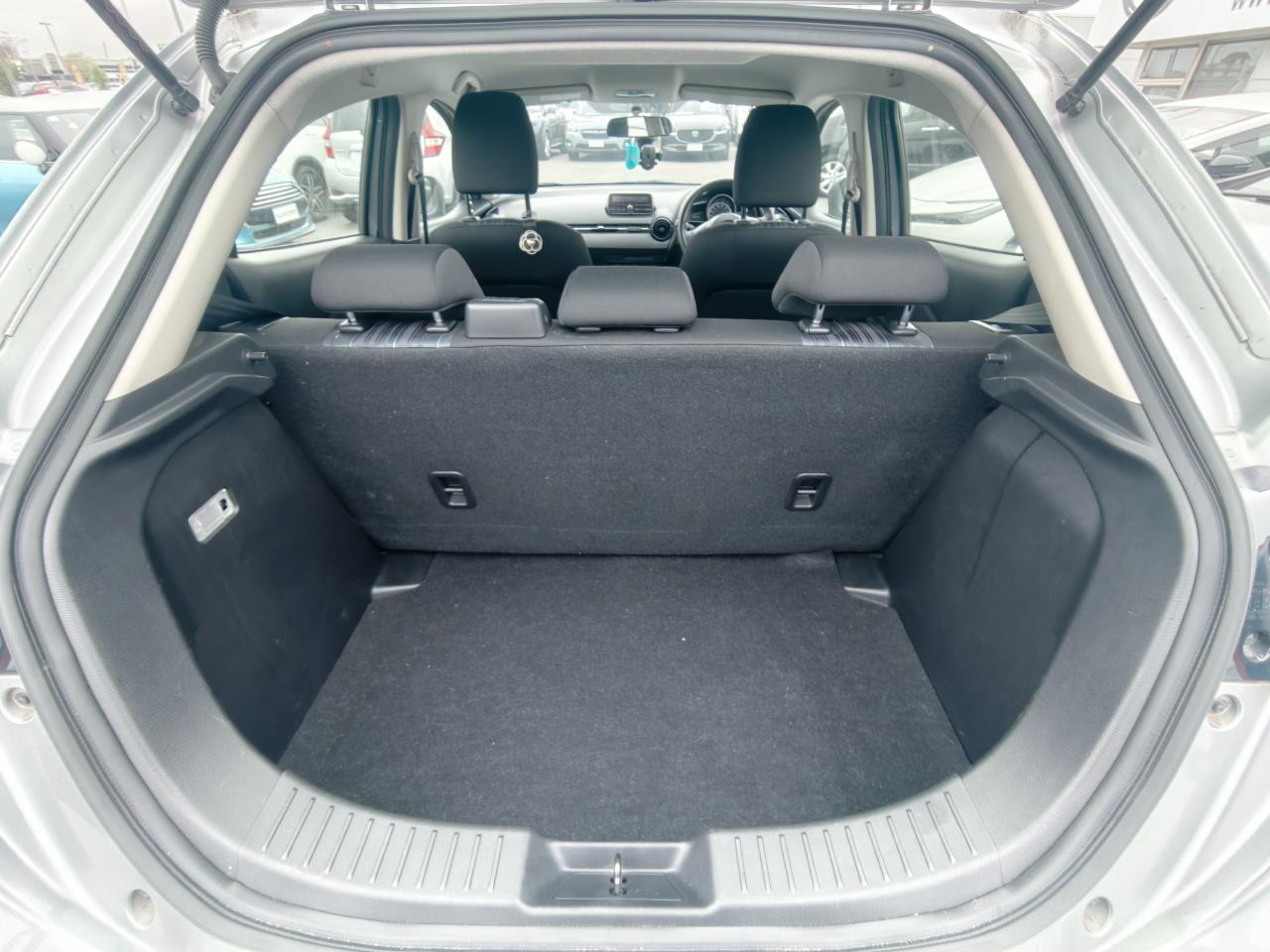 2015 Mazda Demio