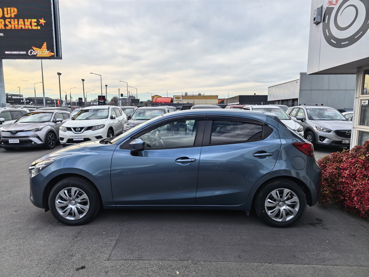 2015 Mazda Demio