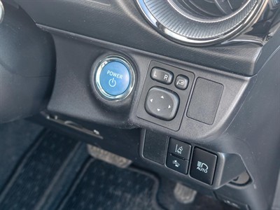 2020 Toyota Aqua - Thumbnail