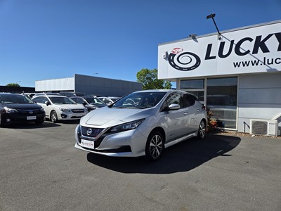 2019 Nissan LEAF - Thumbnail