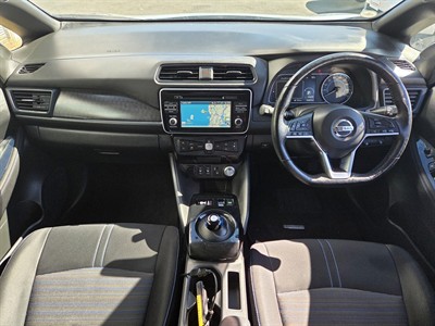 2019 Nissan LEAF - Thumbnail