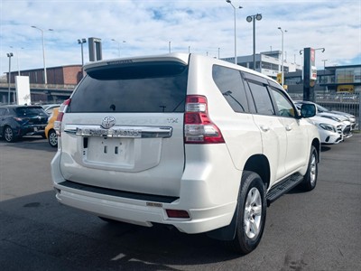 2016 Toyota Land Cruiser Prado - Thumbnail