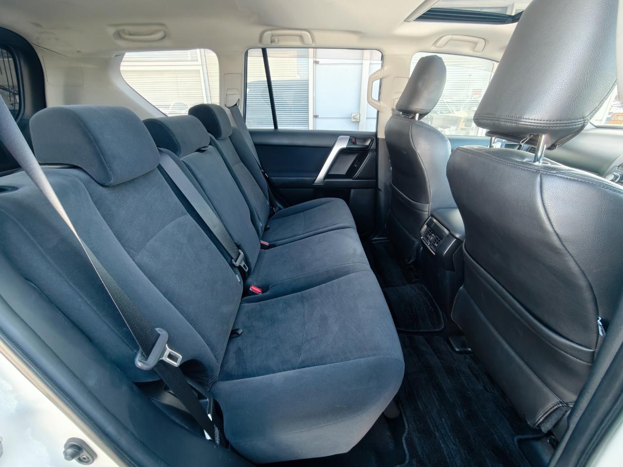 2016 Toyota Land Cruiser Prado