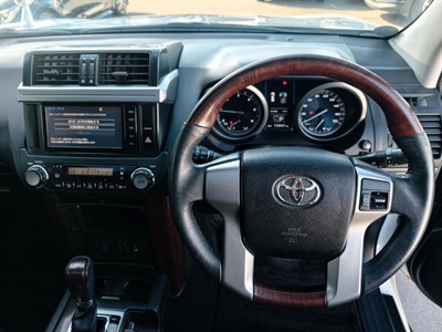 2016 Toyota Land Cruiser Prado - Thumbnail
