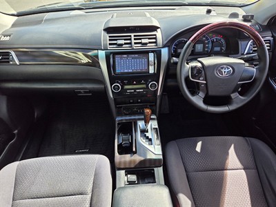 2012 Toyota Camry - Thumbnail