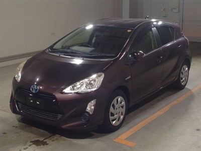 2015 Toyota Aqua - Thumbnail