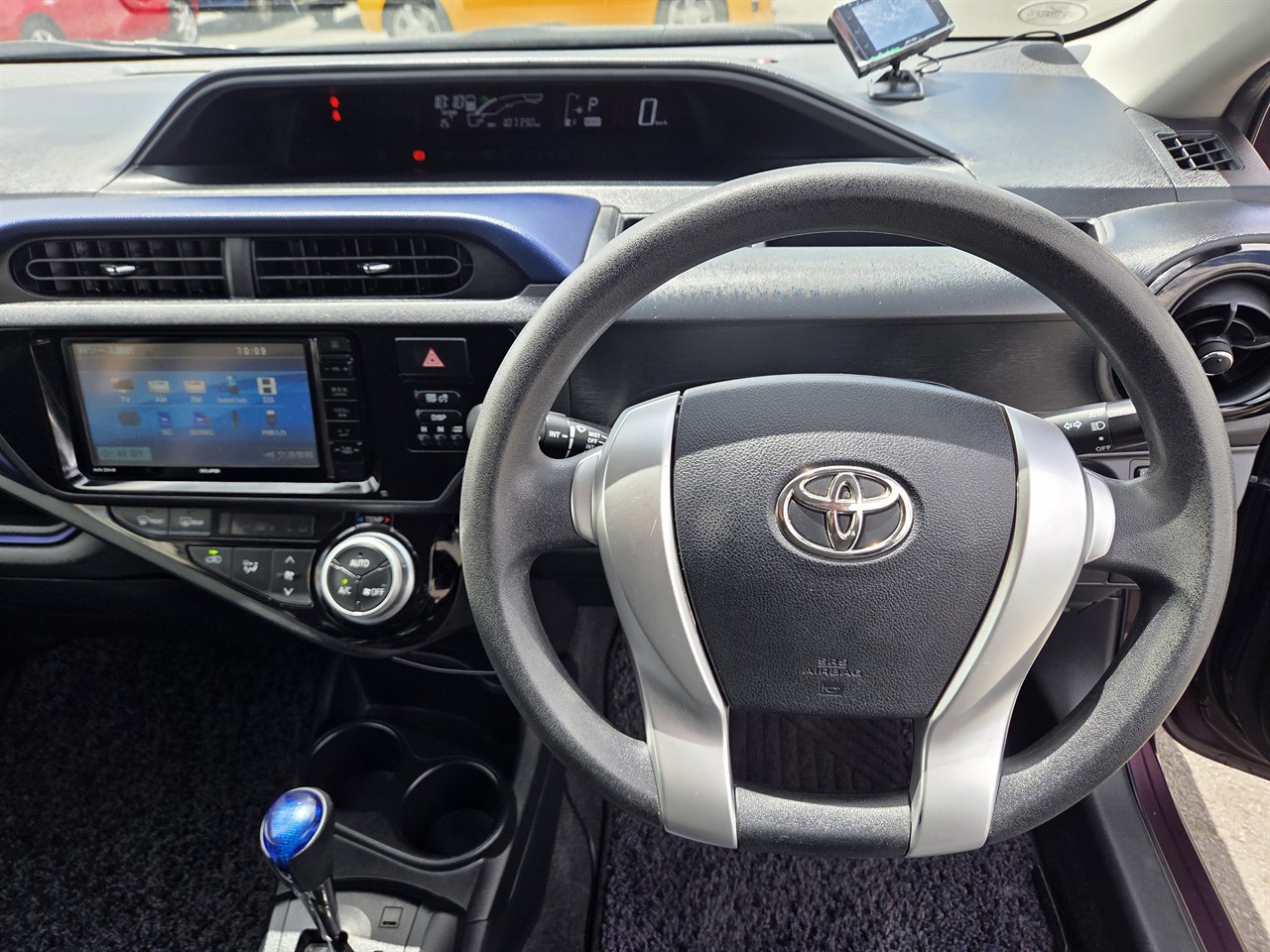 2015 Toyota Aqua