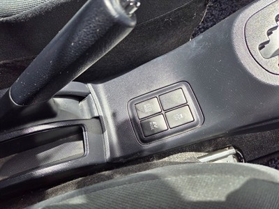 2015 Toyota Aqua - Thumbnail