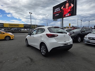 2016 Mazda Demio - Thumbnail