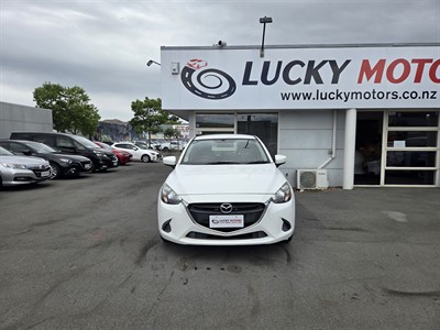 2016 Mazda Demio - Thumbnail