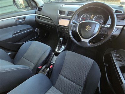 2013 Suzuki SWIFT - Thumbnail