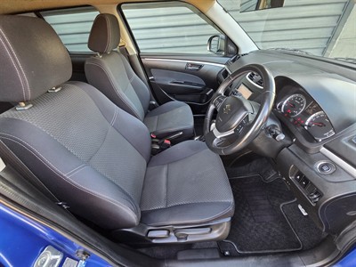 2013 Suzuki SWIFT - Thumbnail