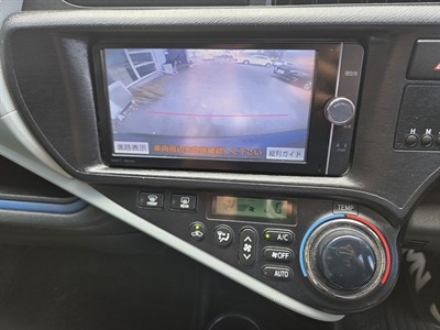 2014 Toyota Aqua - Thumbnail