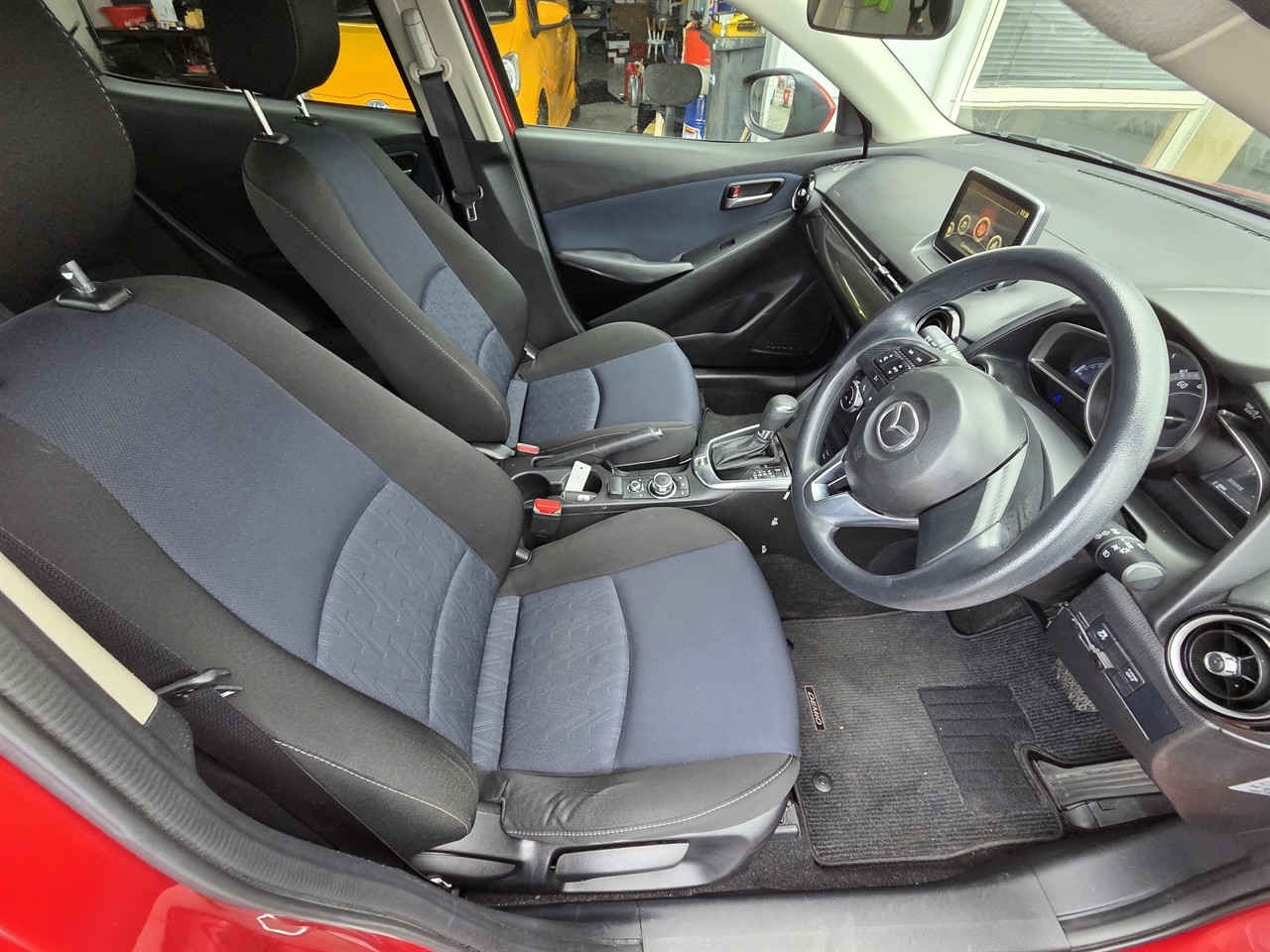 2015 Mazda Demio