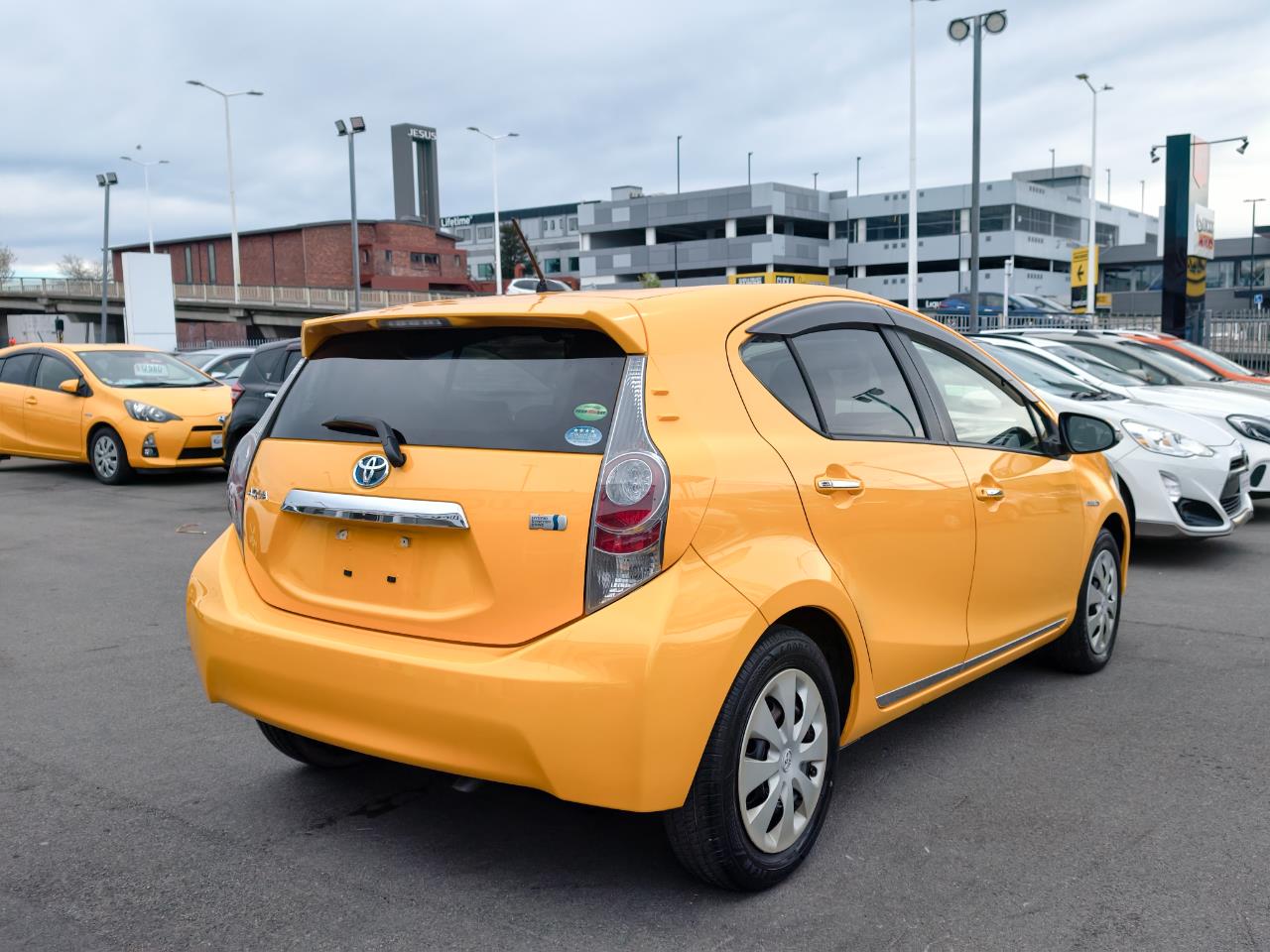 2013 Toyota Aqua