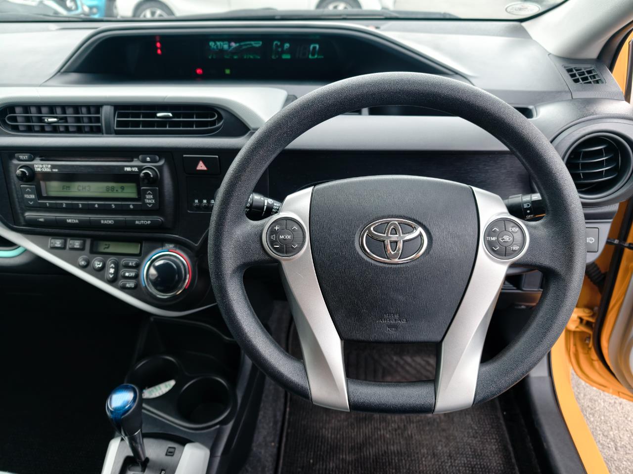 2013 Toyota Aqua