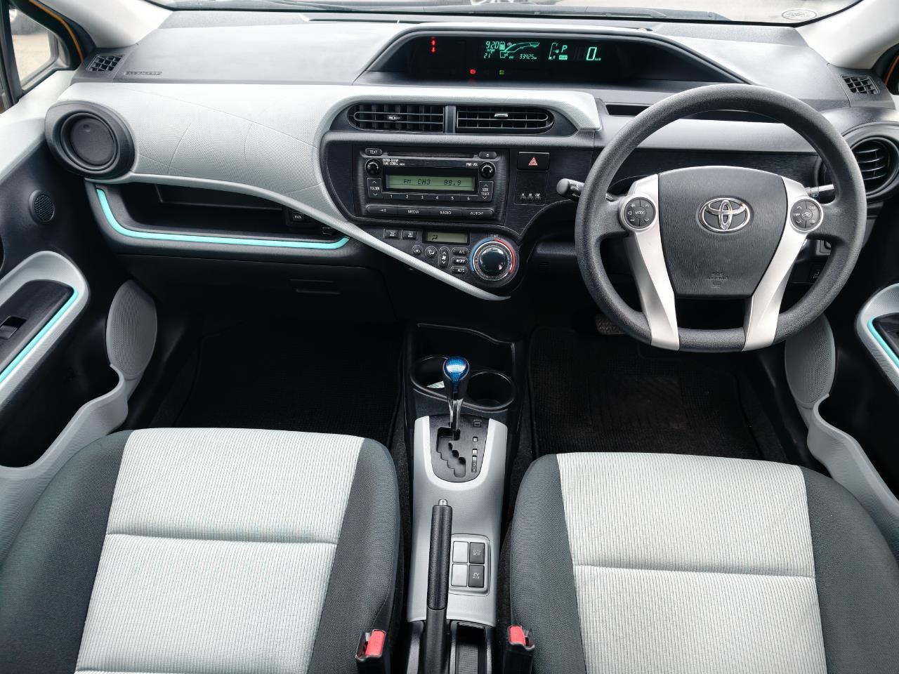 2013 Toyota Aqua
