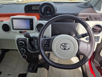 2014 Toyota Porte - Thumbnail