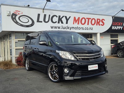 2013 Toyota Alphard