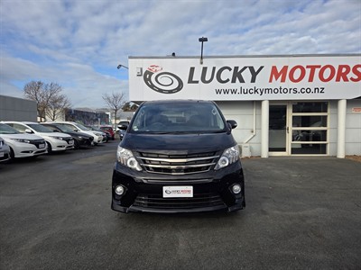 2013 Toyota Alphard - Thumbnail