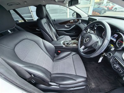 2015 Mercedes-Benz C200 - Thumbnail