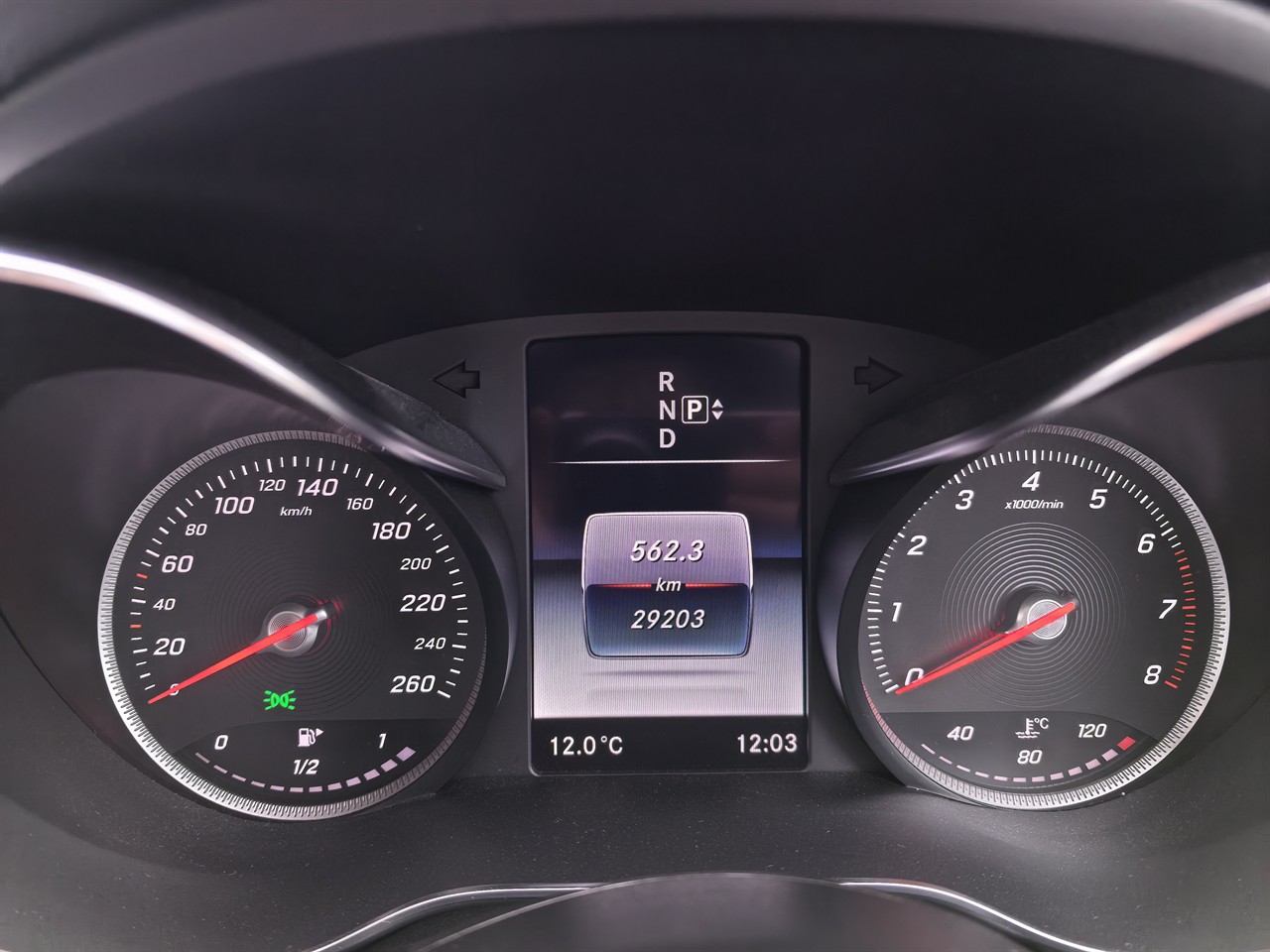 2015 Mercedes-Benz C200
