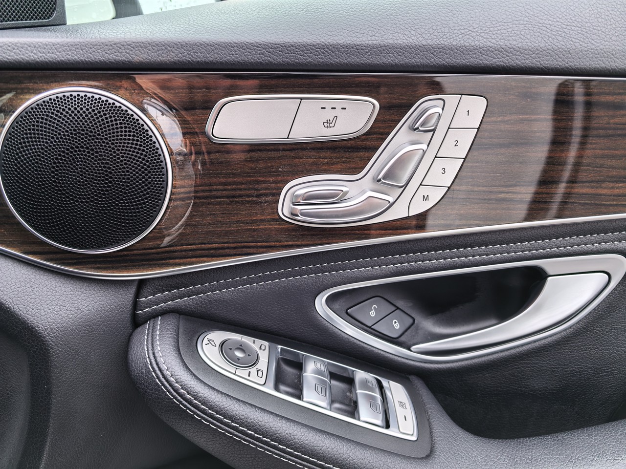 2015 Mercedes-Benz C200