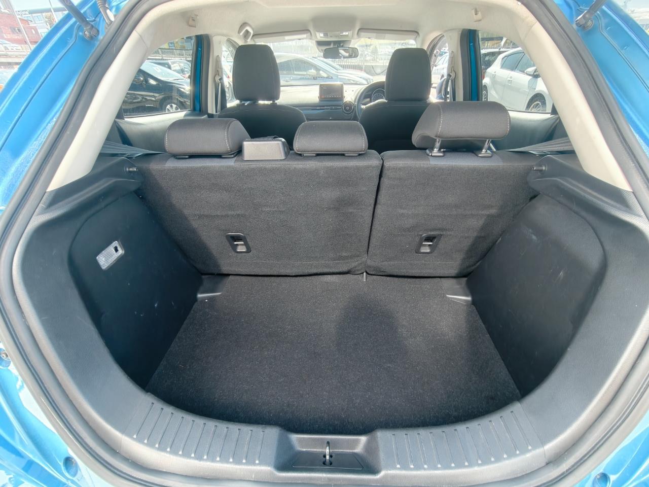 2016 Mazda Demio
