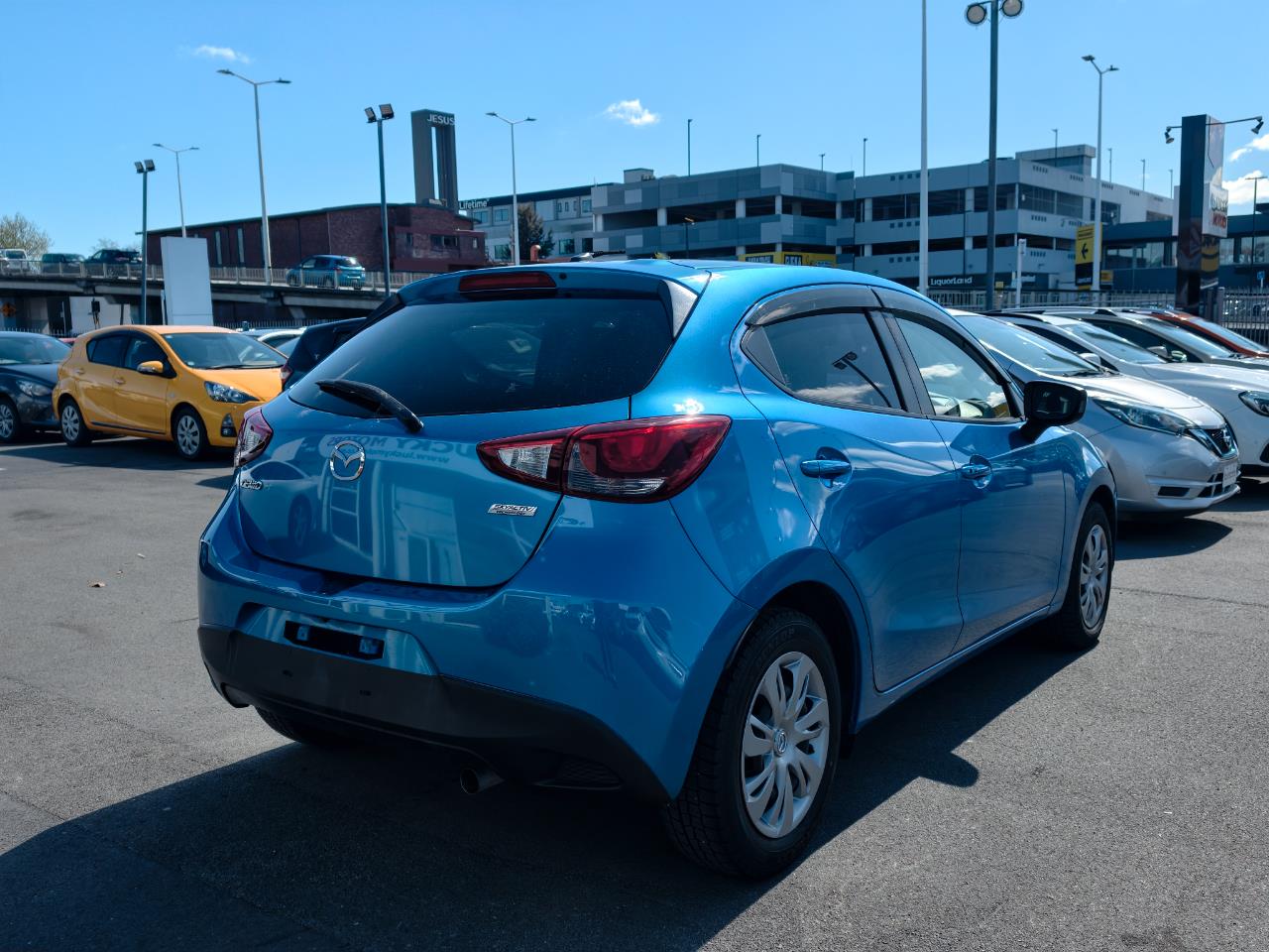 2016 Mazda Demio