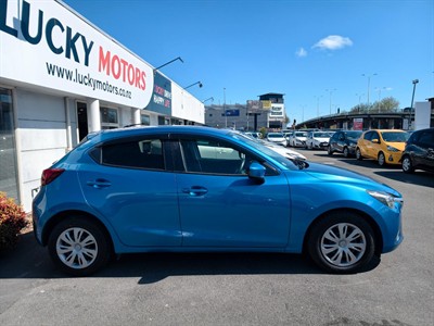 2016 Mazda Demio - Thumbnail