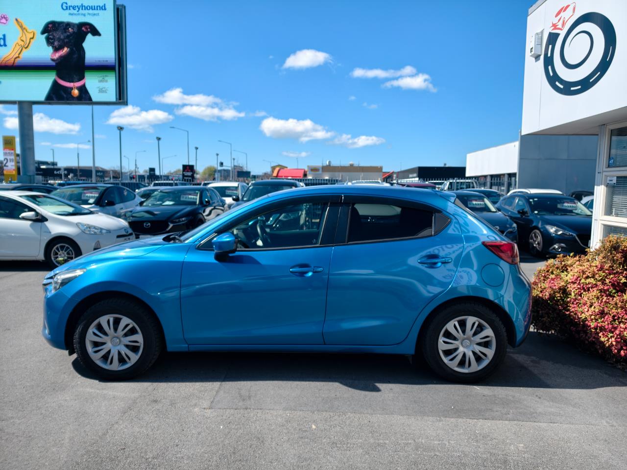 2016 Mazda Demio