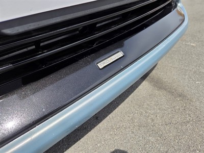 2012 Toyota Prius - Thumbnail