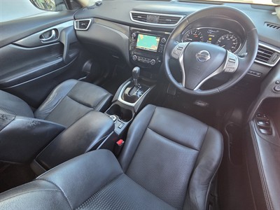 2016 Nissan X-TRAIL - Thumbnail