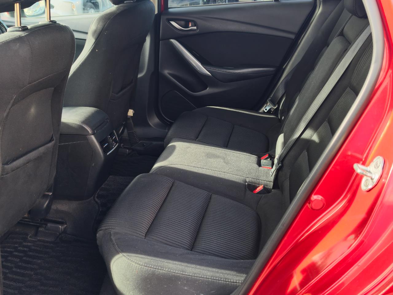 2013 Mazda Atenza