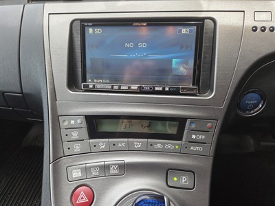 2012 Toyota Prius - Thumbnail