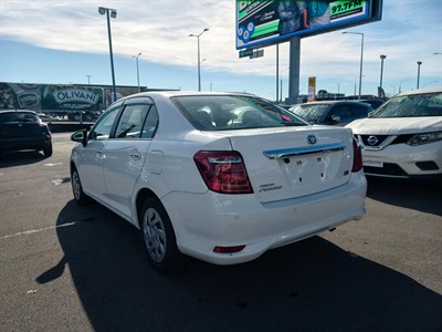 2018 Toyota Corolla - Thumbnail