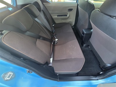 2012 Toyota Aqua - Thumbnail