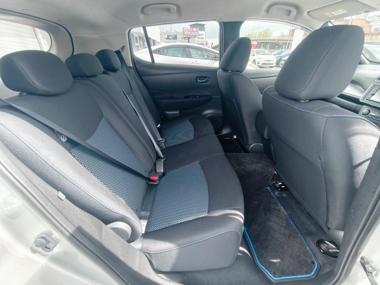 2021 Nissan LEAF