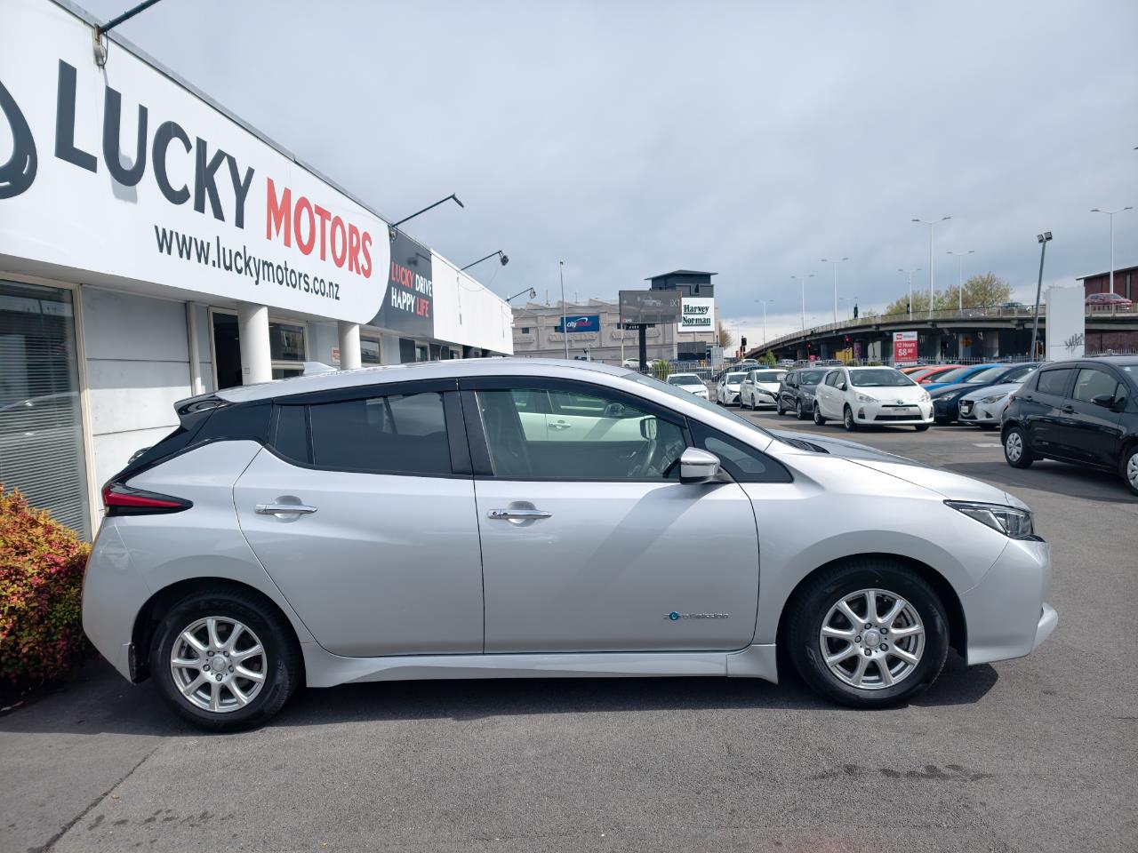 2021 Nissan LEAF