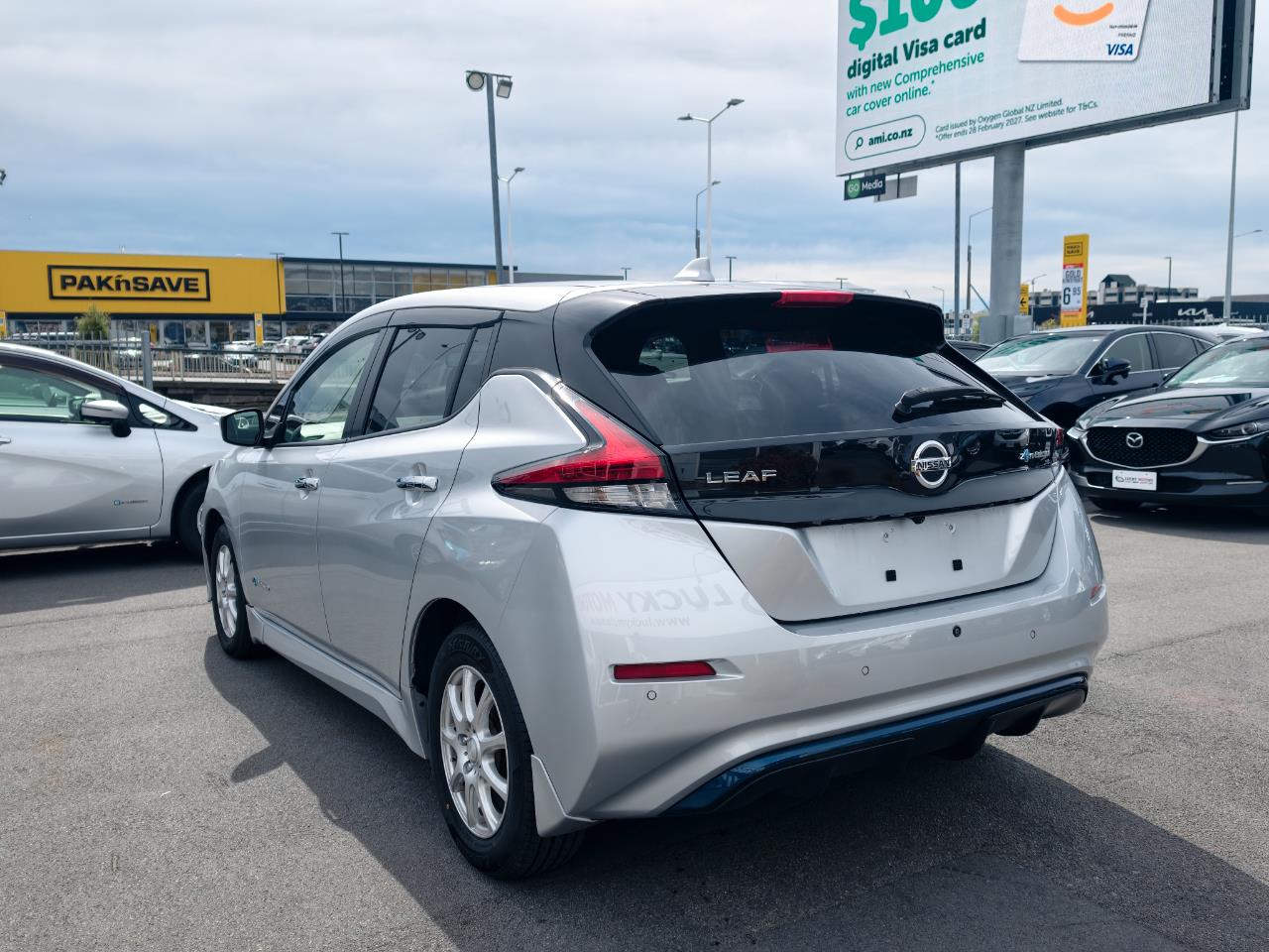 2021 Nissan LEAF