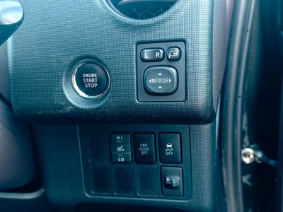2015 Toyota Porte - Thumbnail